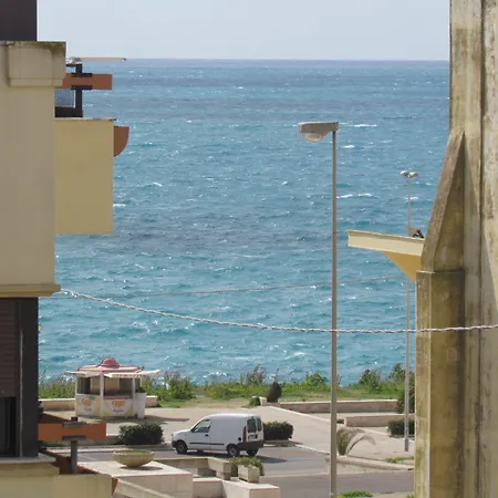 Bed & Breakfast Eco Dal Mare 3*